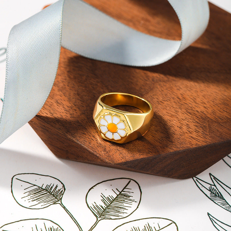 Simple Metal Daisy Small Flower Ring